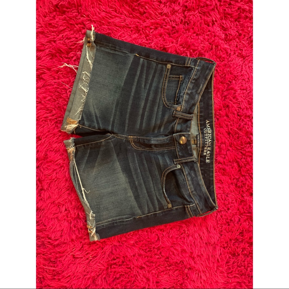 AEO dark denim midi shorts size 8 super stretch